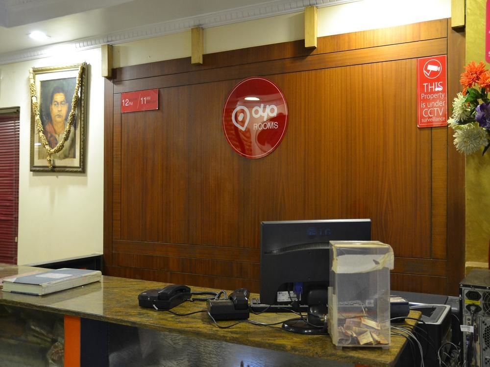 בובנשוואר Oyo 3019 Hotel Lingaraj מראה חיצוני תמונה