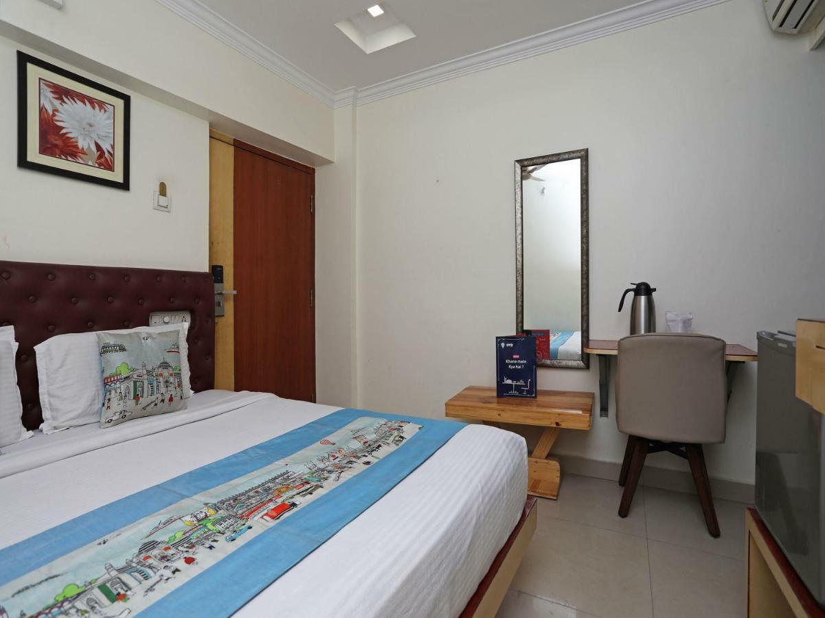 בובנשוואר Oyo 3019 Hotel Lingaraj מראה חיצוני תמונה
