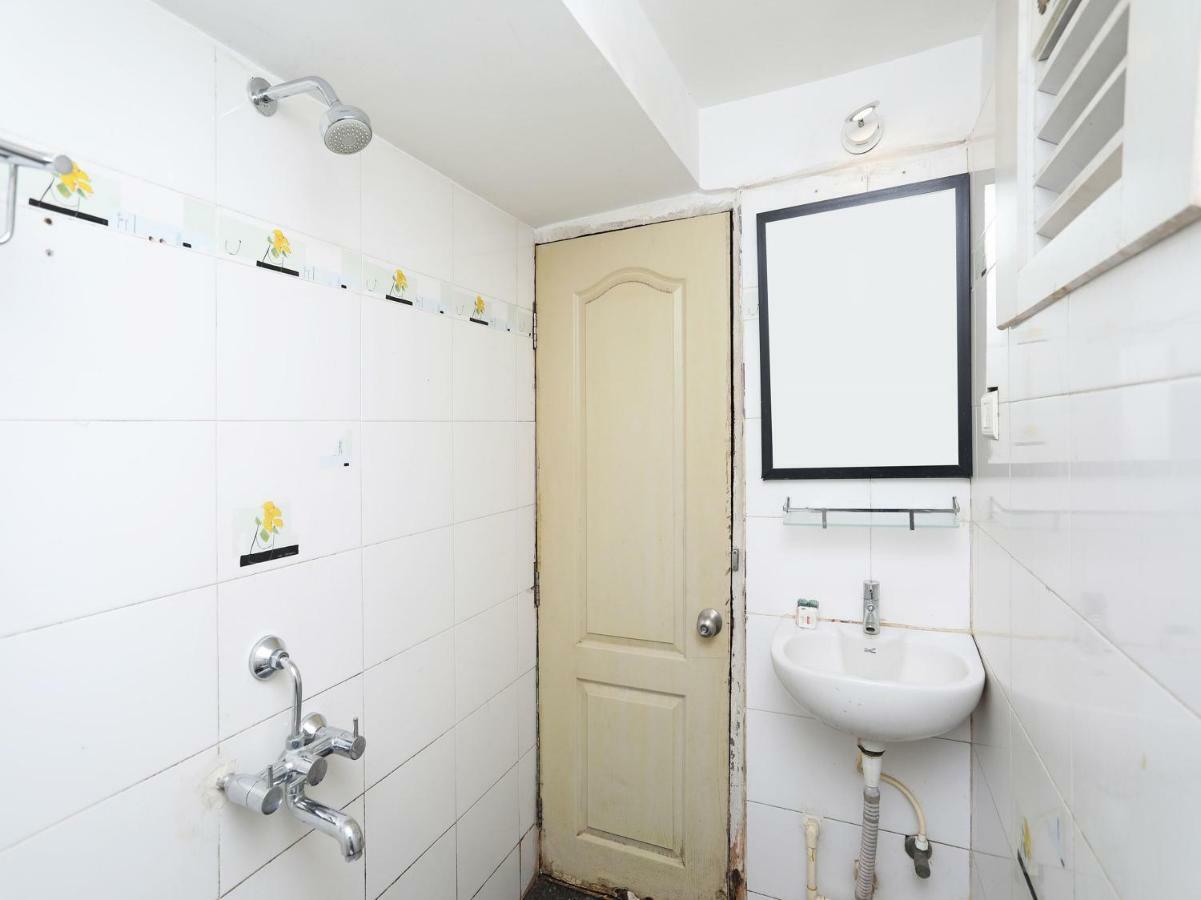בובנשוואר Oyo 3019 Hotel Lingaraj מראה חיצוני תמונה