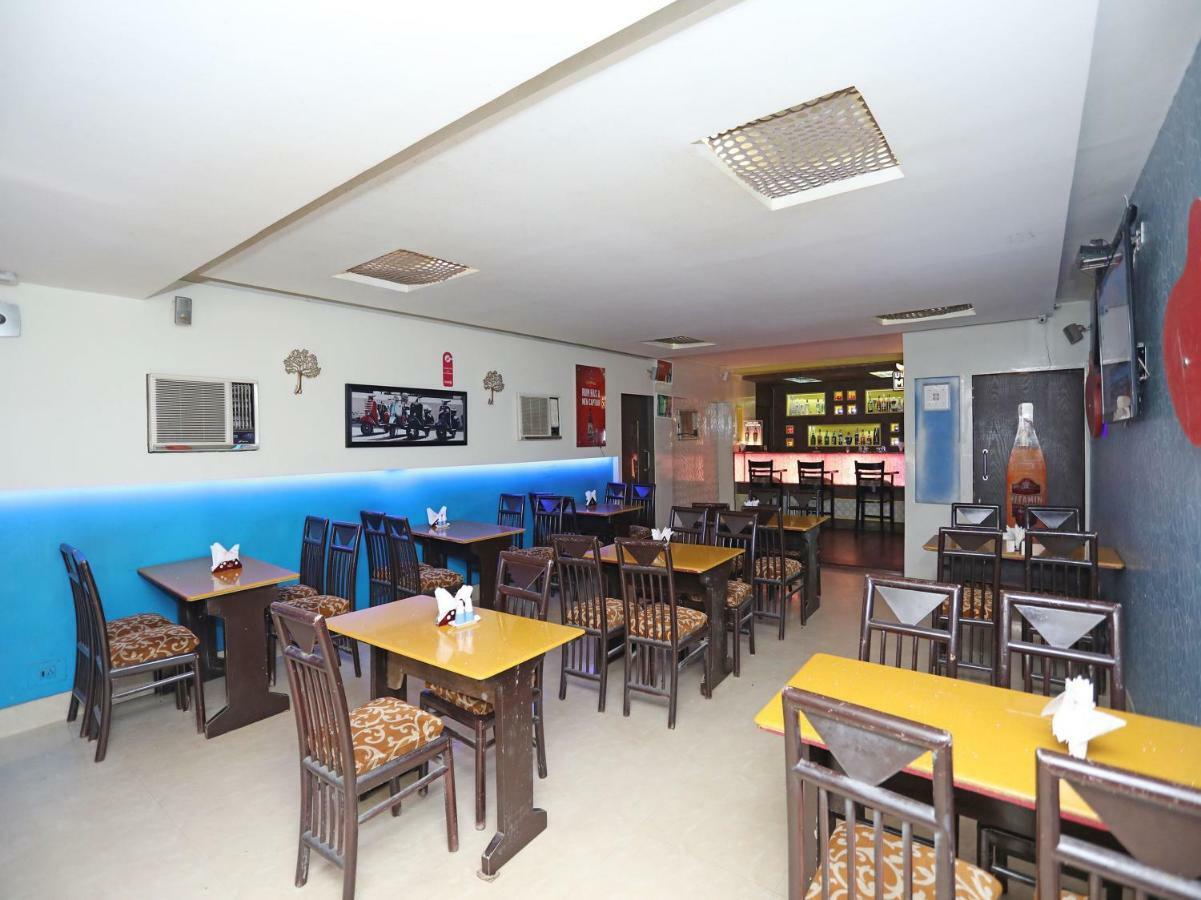 בובנשוואר Oyo 3019 Hotel Lingaraj מראה חיצוני תמונה